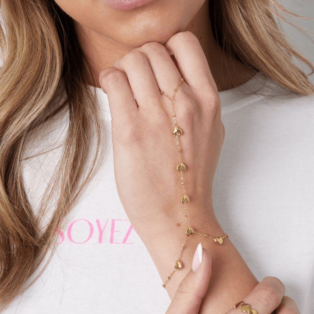 Hearts Hand Chain Armband