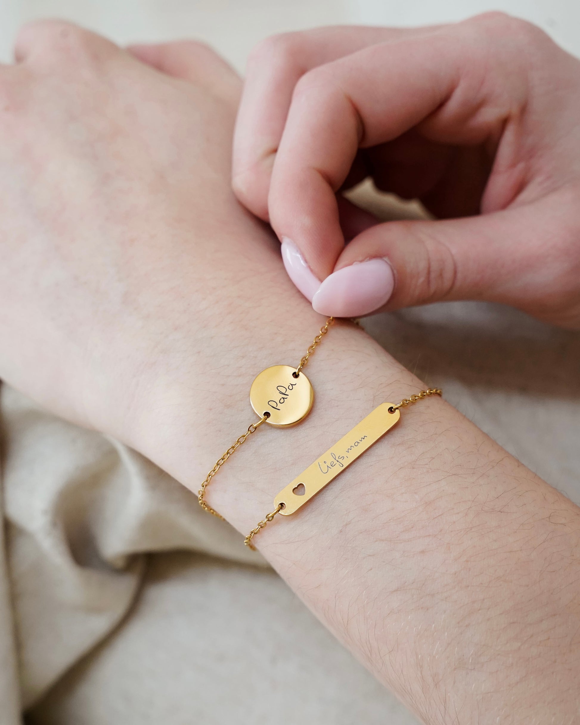 Coin Pendant Armband