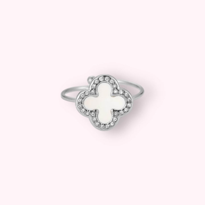 Pearl Clover Ring Zilver